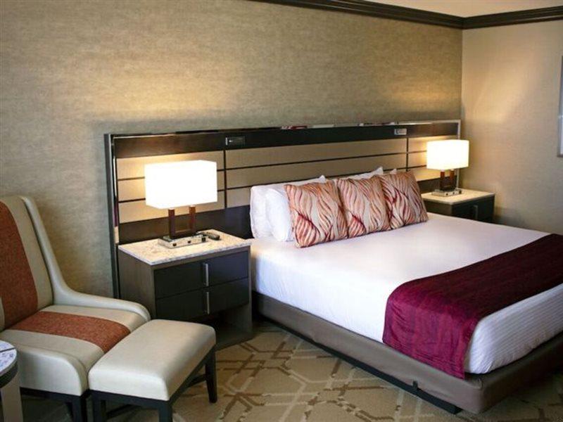 Ameristar Casino Hotel Kansas City Extérieur photo