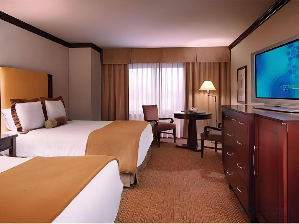 Ameristar Casino Hotel Kansas City Extérieur photo